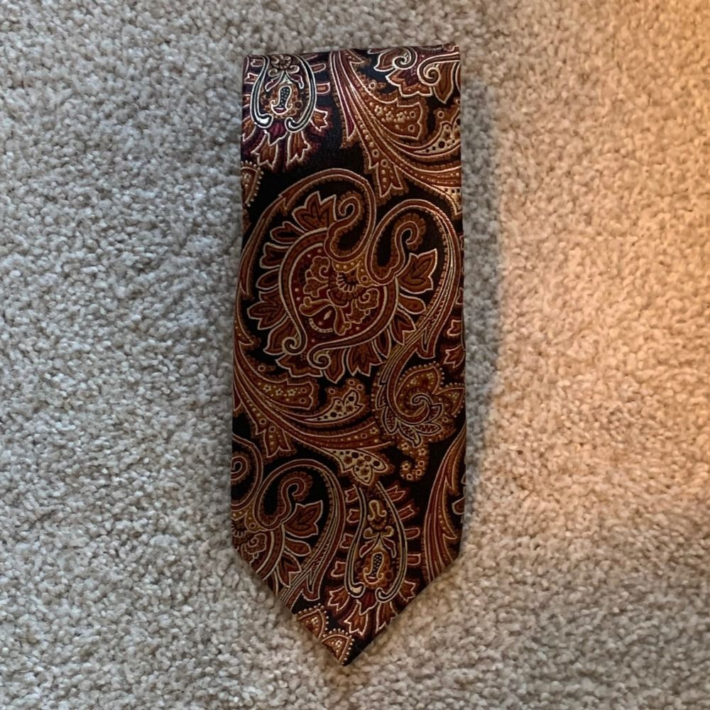 Chaps Men's Necktie Brown Black Paisley‎ 100% Silk Business Casual